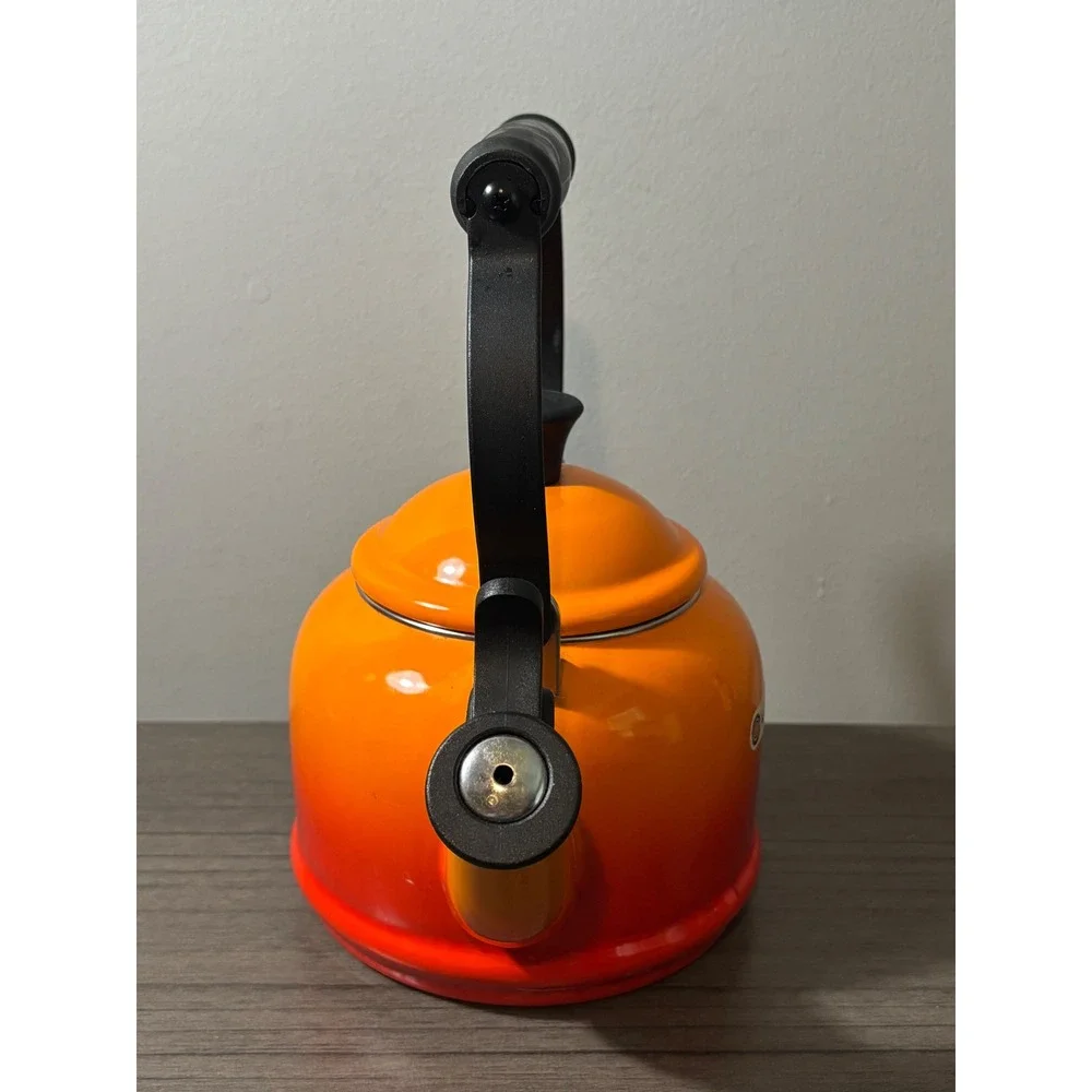 Le Creuset Enamel on Steel Whistling Tea Kettle 1.25 Quarts In Color Flame